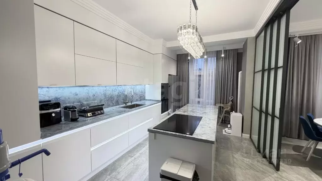 3-к кв. Дагестан, Махачкала ул. Титова, 144к3 (107.0 м) - Фото 1