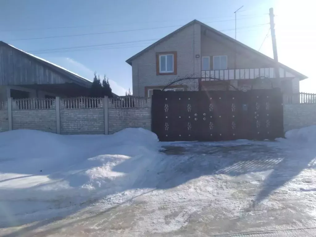 Дом в Тамбовская область, Тамбовский муниципальный округ, с. ... - Фото 1