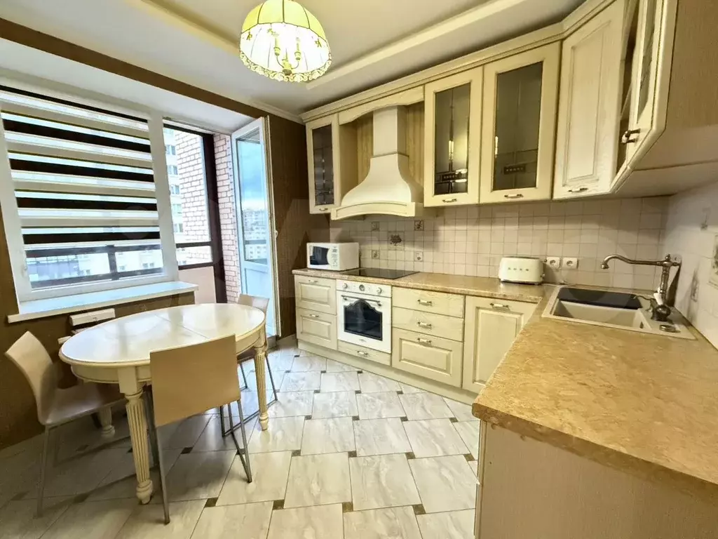 2-к. квартира, 55 м, 20/20 эт. - Фото 0