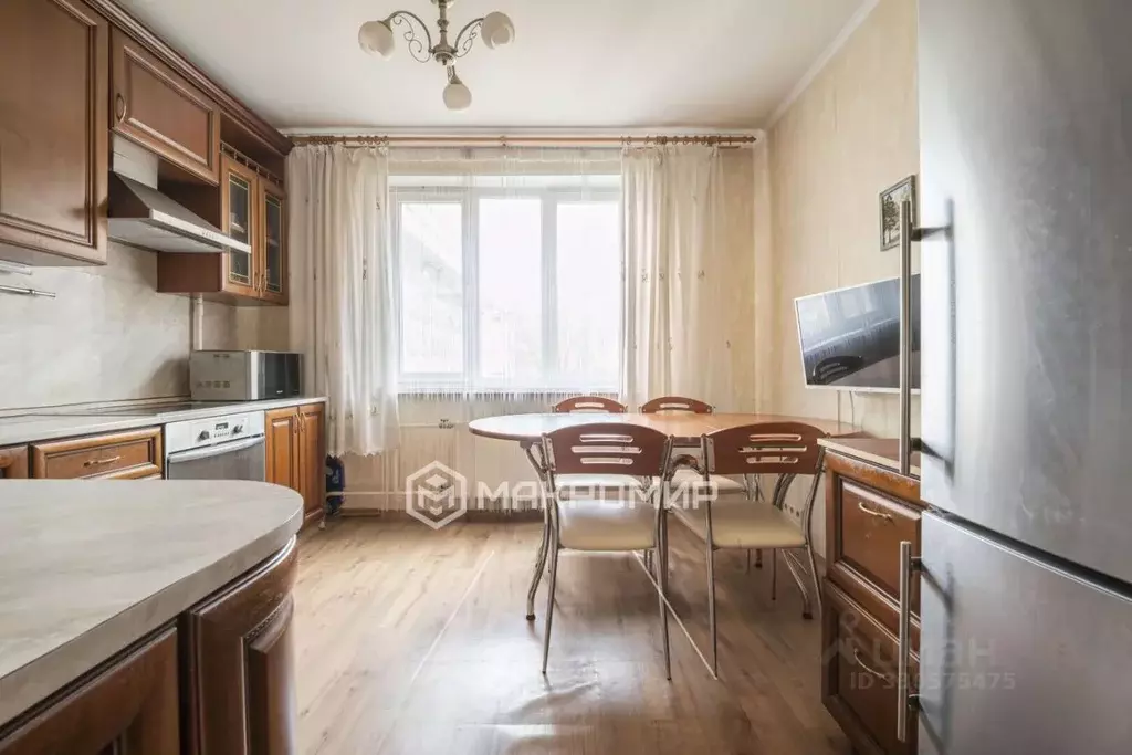 3-к кв. Московская область, Красногорск Успенская ул., 26 (72.2 м) - Фото 0