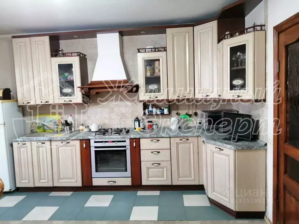 4-к кв. Свердловская область, Ревда ул. Павла Зыкина, 13 (90.0 м) - Фото 2