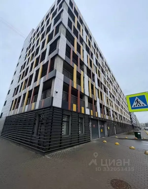 Гараж в Санкт-Петербург ул. Военная, 14 (13 м) - Фото 1