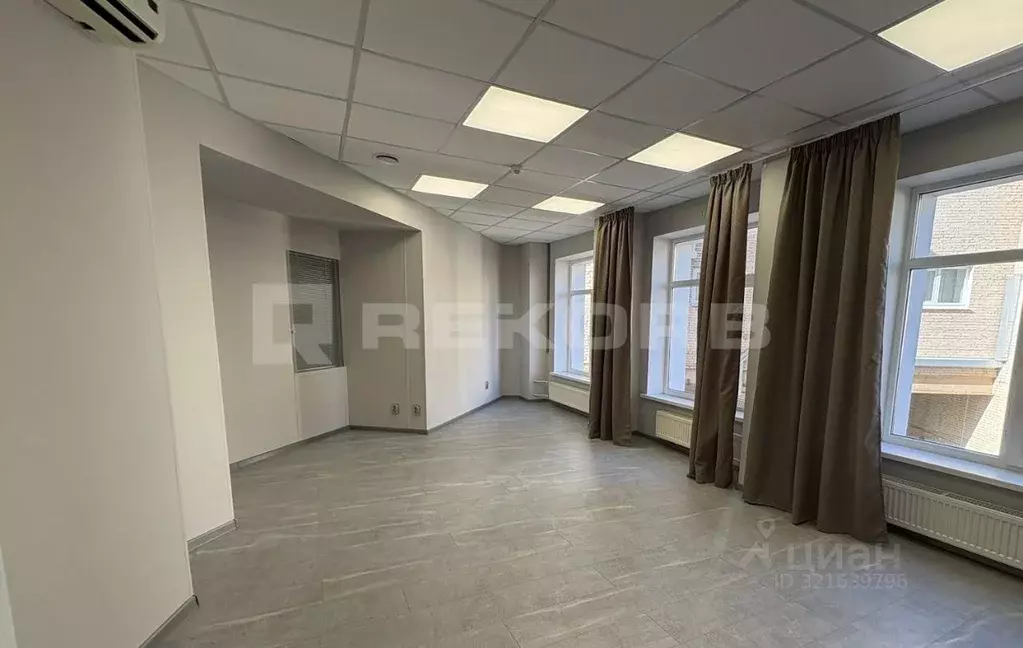 Офис в Санкт-Петербург Воронежская ул., 5к3 (202 м) - Фото 2