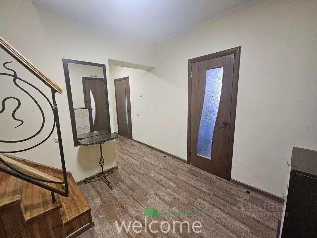 3-к кв. Ставропольский край, Ставрополь ул. 45-я Параллель, 5/4 (88.6 ... - Фото 2