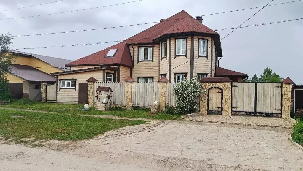 Дом в Удмуртия, Можга Можгинский район, ул. Пушкина, 65 (442 м) - Фото 1