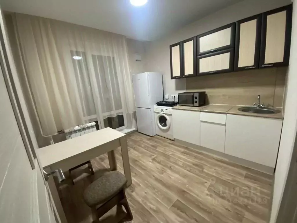 1-к кв. Красноярский край, Красноярск ул. Дубровинского, 110Г (42.0 м) - Фото 1