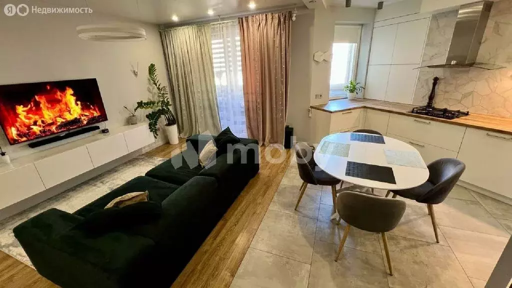 2-комнатная квартира: Калининград, улица Виктора Денисова, 22 (66.1 м) - Фото 1