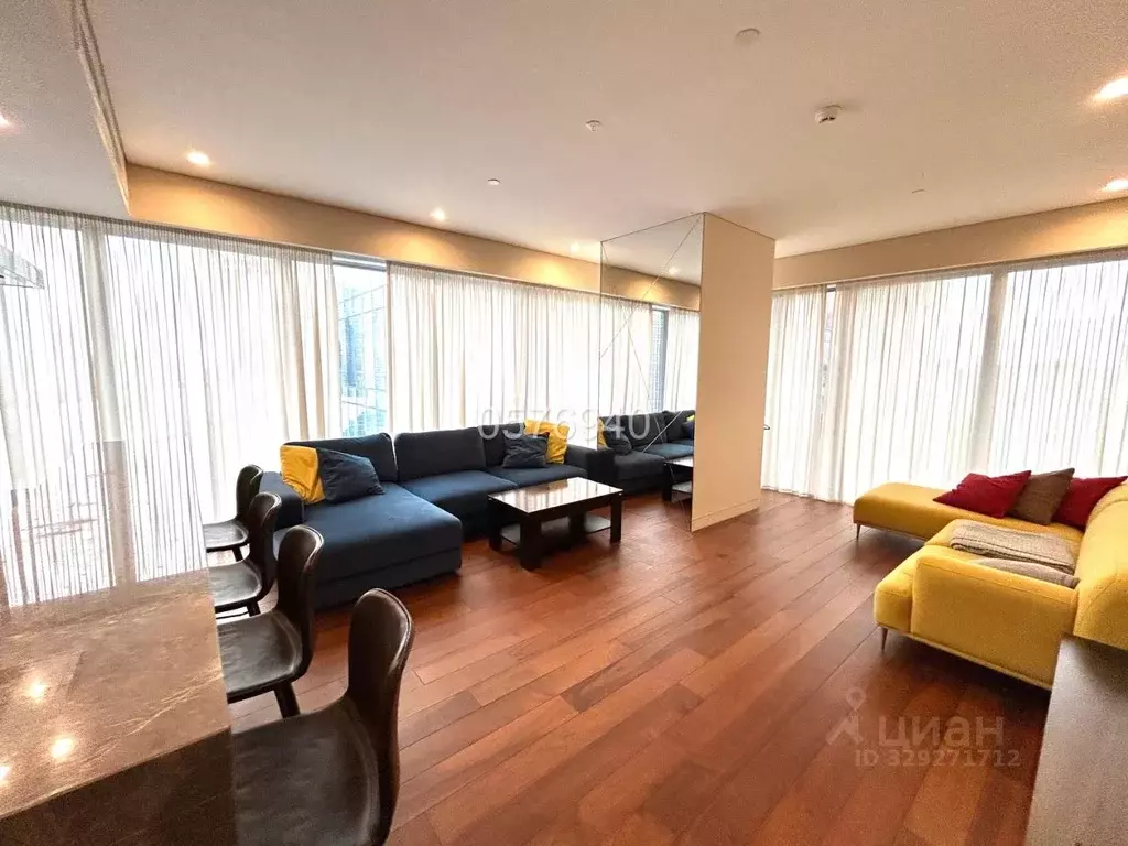 2-к кв. Москва 1-й Красногвардейский проезд, 21с2 (98.0 м) - Фото 1