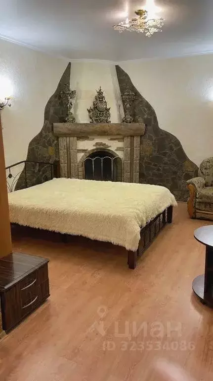 Комната Крым, Алушта муниципальный округ, Партенит пгт ул. Горная, 8 - Фото 1