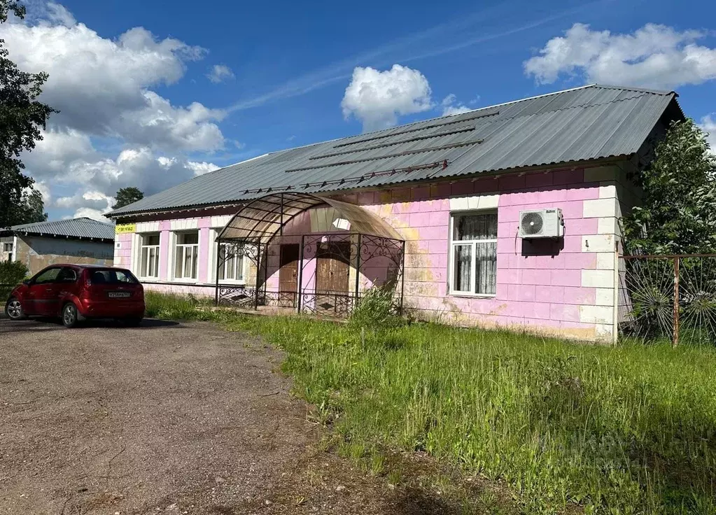 Дом в Ленинградская область, Лодейнопольский район, пос. Свирьстрой ... - Фото 1