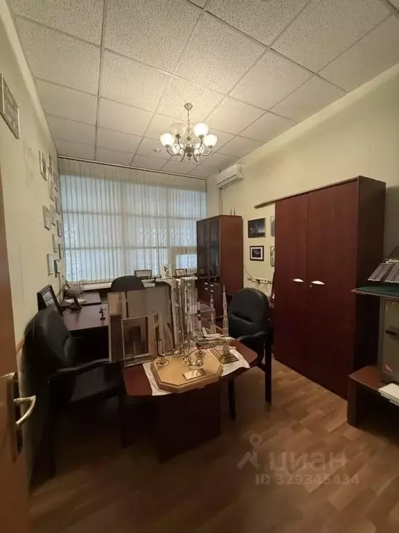 Помещение свободного назначения в Московская область, Королев просп. ... - Фото 1