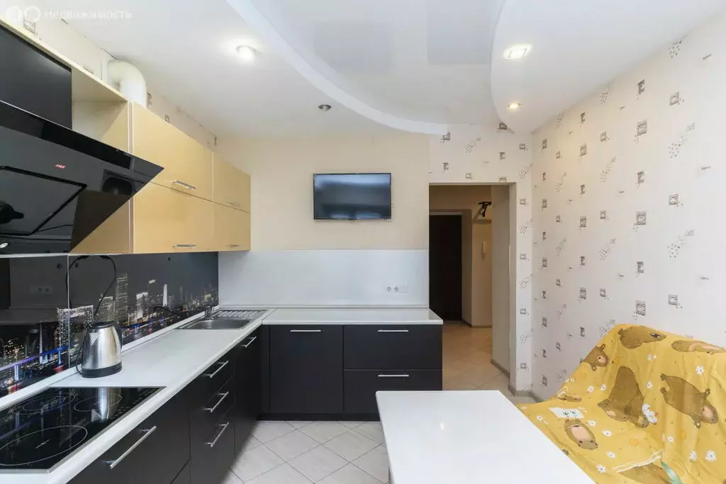 1-комнатная квартира: Тюмень, улица Николая Семёнова, 29к1 (41.6 м) - Фото 1