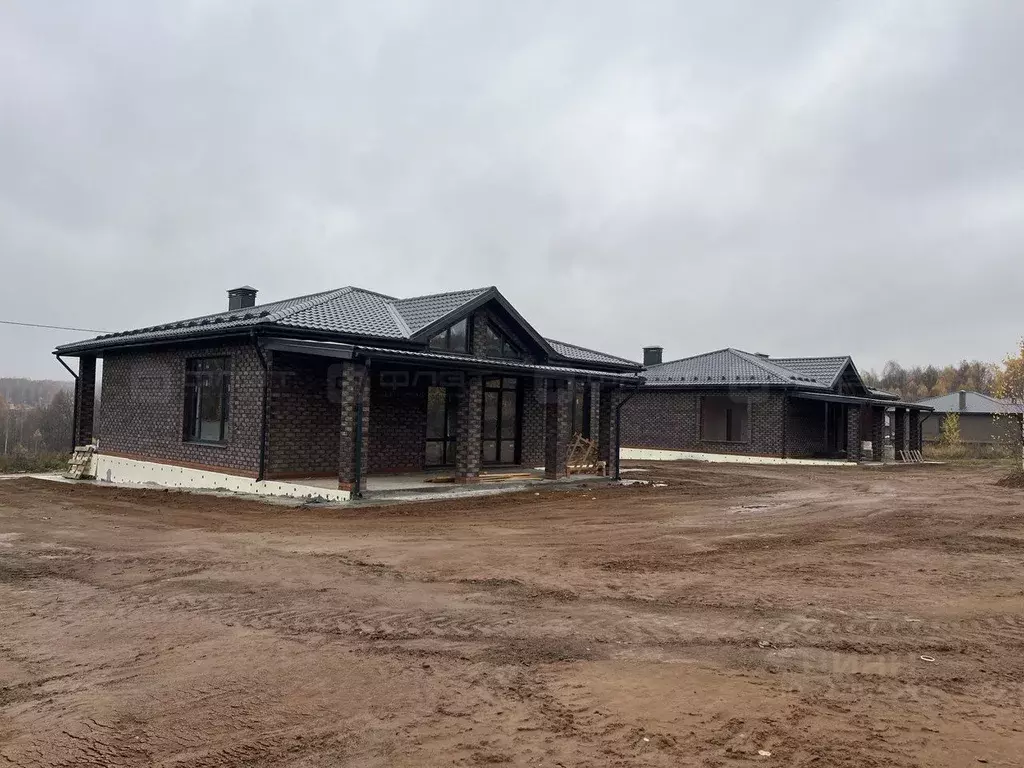 Дом в Татарстан, Высокогорское с/пос, пос. Инеш ул. Камал Саттаровой ... - Фото 1