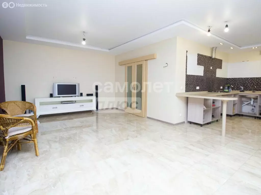 3-комнатная квартира: Ульяновск, Красноармейская улица, 74 (95.17 м) - Фото 1