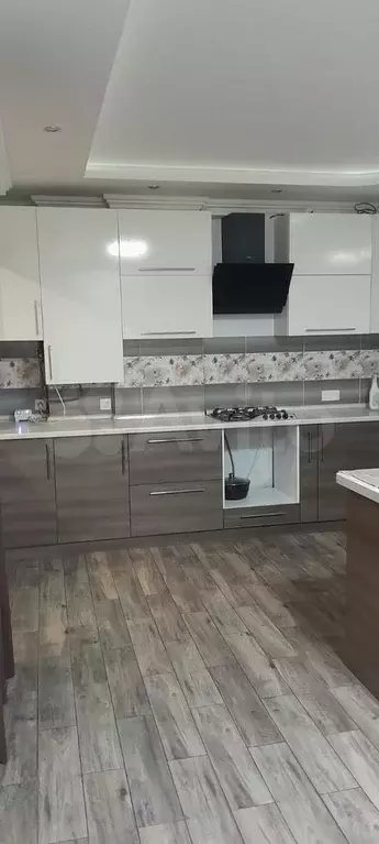 4-к. квартира, 100 м, 8/10 эт. - Фото 0