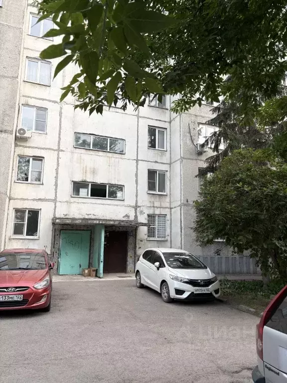 3-к кв. Алтайский край, Барнаул ул. Матросова, 12 (68.6 м) - Фото 2