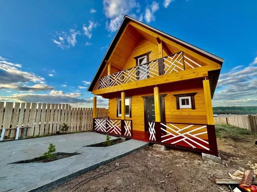 Дом в Иркутская область, Иркутский муниципальный округ, с. Урик ул. ... - Фото 1