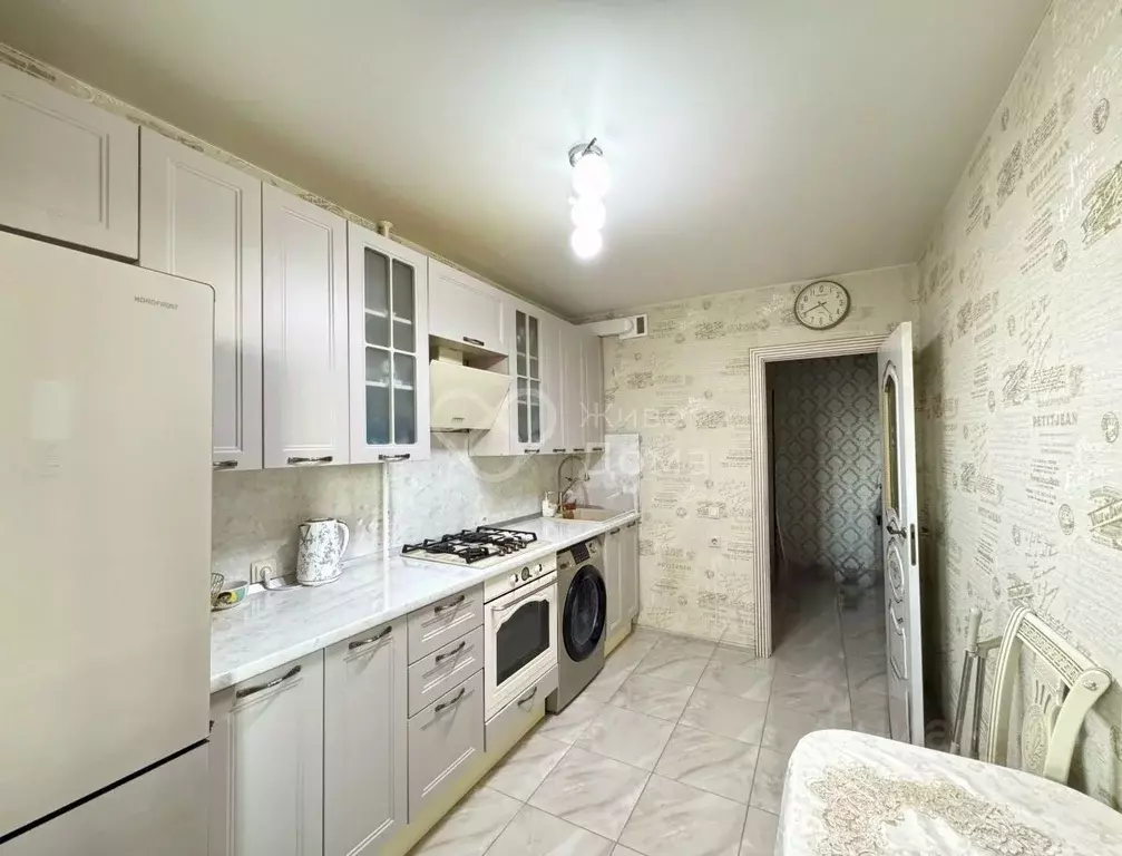 3-к кв. Волгоградская область, Волгоград Шекснинская ул., 32 (70.1 м) - Фото 2