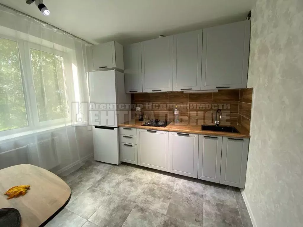 3-к кв. Смоленская область, Смоленск ул. Маршала Еременко, 8 (70.0 м) - Фото 1