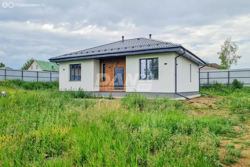 Дом в деревня Малиновка, Спортивная улица, 3 (90 м) - Фото 1