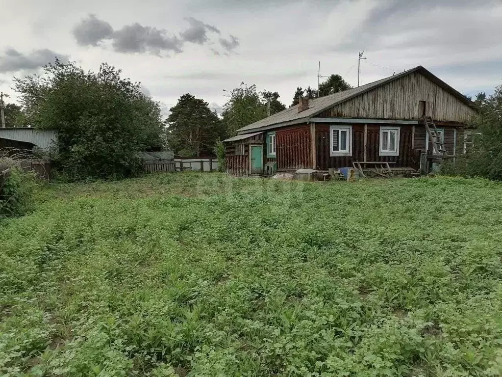 Дом в Иркутская область, Иркутский муниципальный округ, с. Смоленщина ... - Фото 1