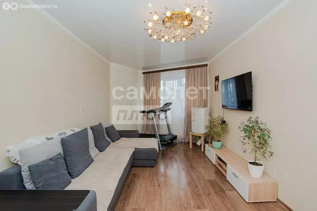 3-комнатная квартира: Липецк, улица А.Г. Стаханова, 3 (62.4 м) - Фото 1