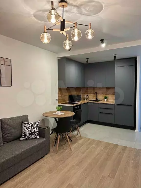 1-к. квартира, 40 м, 8/15 эт. - Фото 1