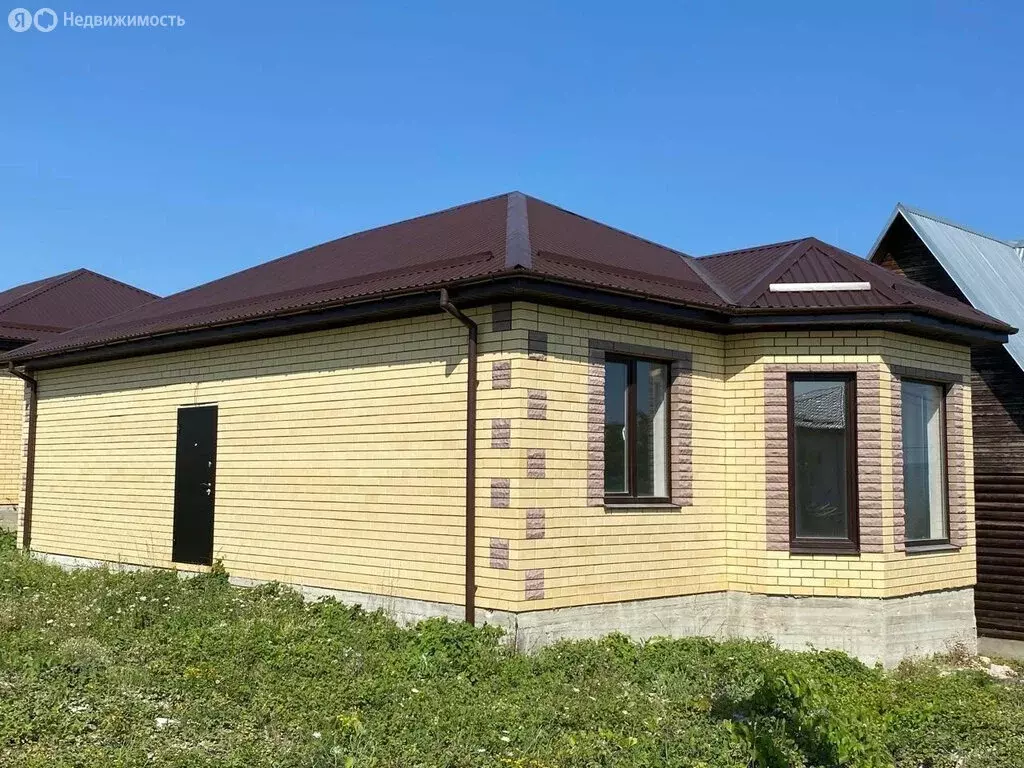 Дом в Натухаевская, Ежевичная улица (100 м) - Фото 1