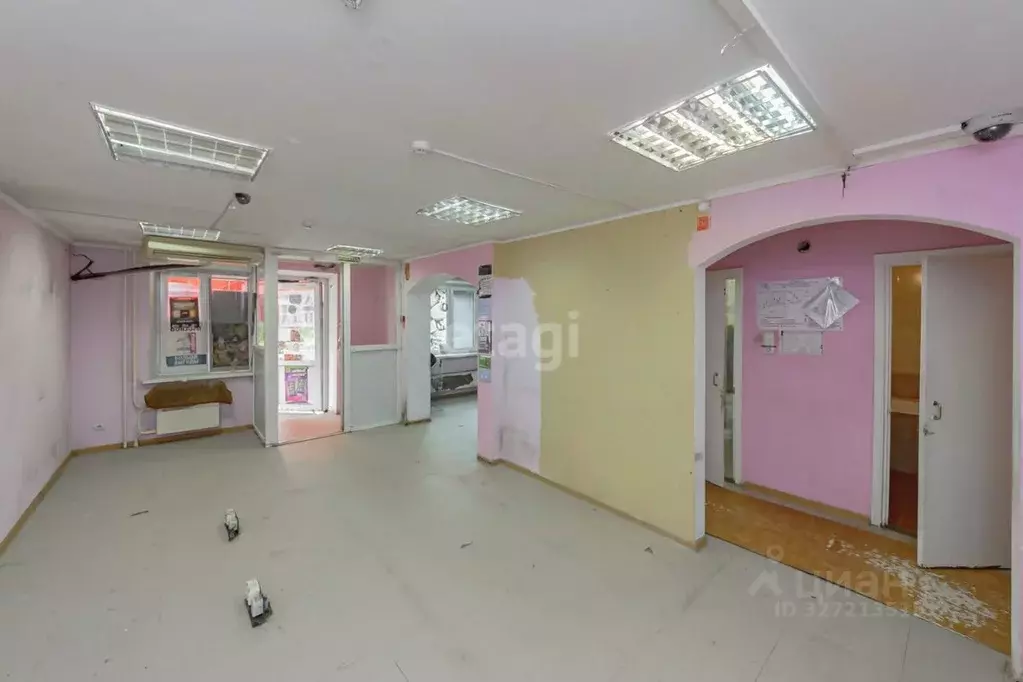 Торговая площадь в Тюменская область, Тюмень Широтная ул., 108к3 (65 ... - Фото 1