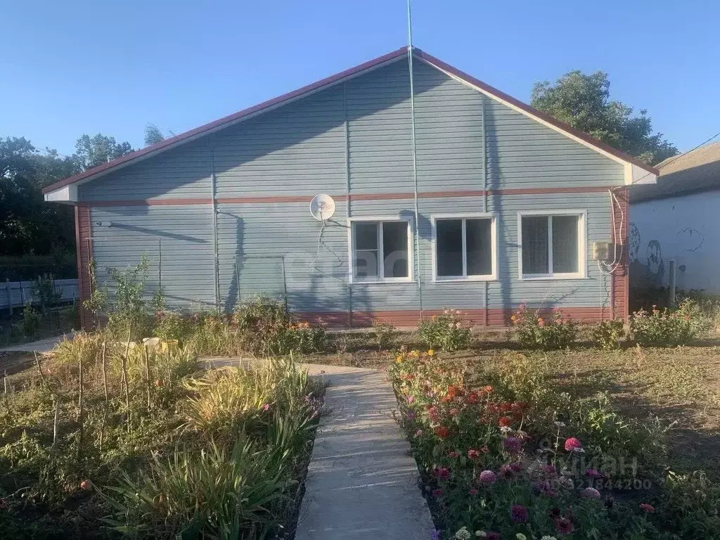 Дом в Белгородская область, Вейделевский район, Солонцинское с/пос, ... - Фото 1