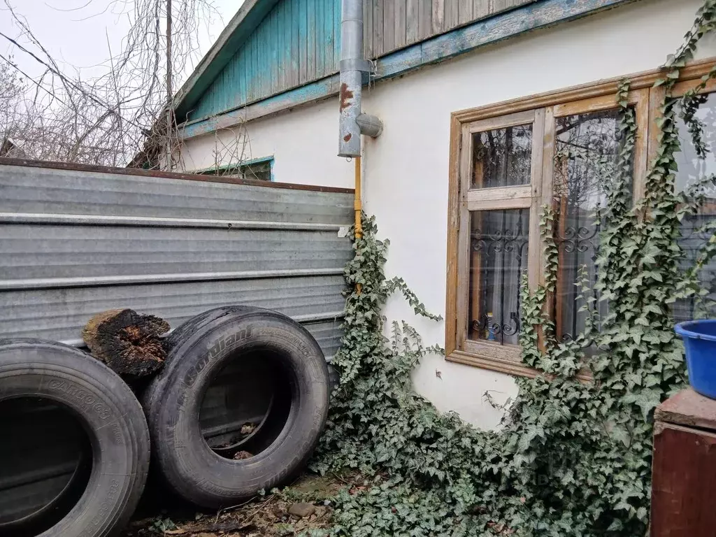 2-к кв. Краснодарский край, Абинский район, Ахтырское городское ... - Фото 1