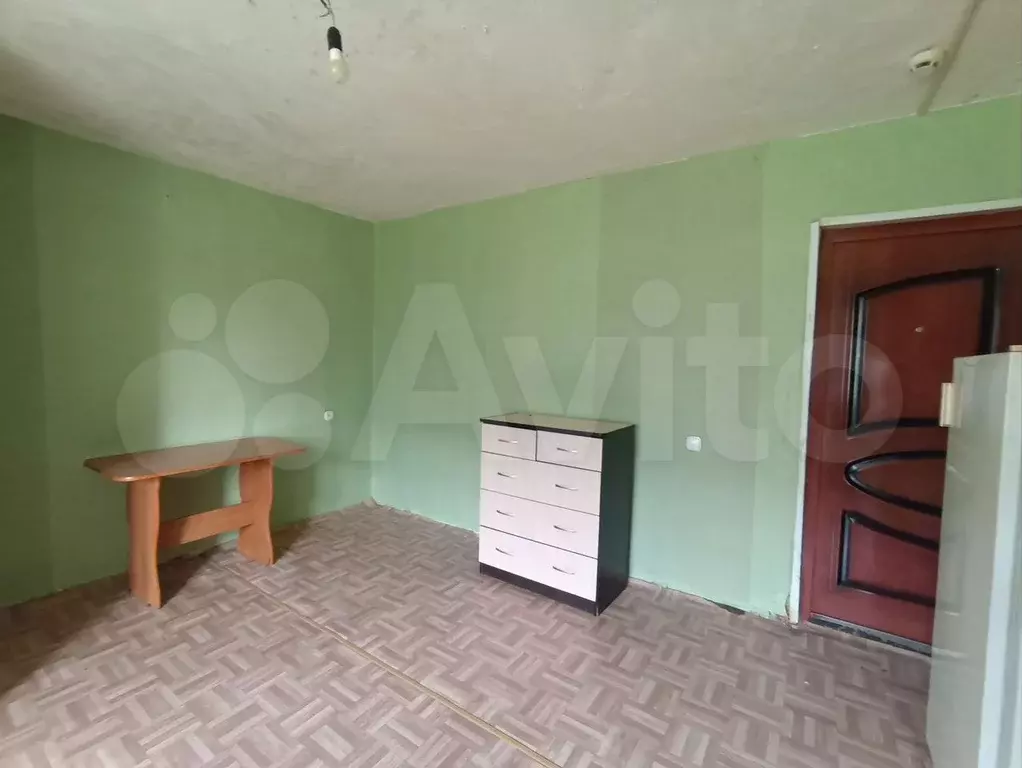 Комната 6,1 м в 1-к., 1/5 эт. - Фото 1
