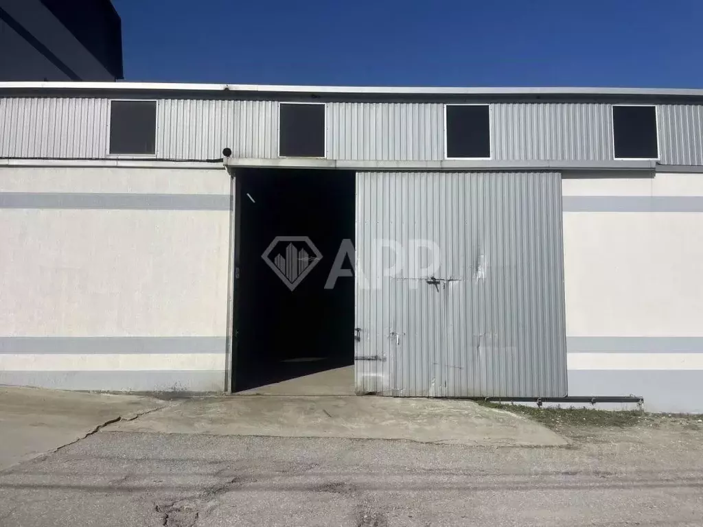 Склад в Краснодарский край, Новороссийск ул. Луначарского, 28 (167 м) - Фото 1