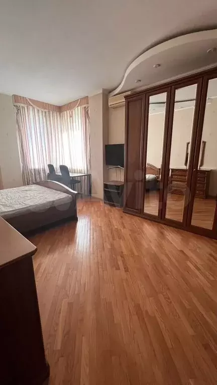 2-к. квартира, 100 м, 9/16 эт. - Фото 1