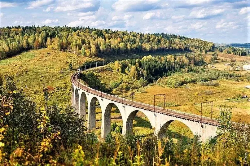 Участок в Свердловская область, Красноуфимск ул. Маяковского (9.4 ... - Фото 0