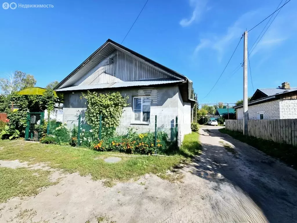 Дом в Бор, посёлок Октябрьский, Камышитовая улица, 11 (100 м) - Фото 1