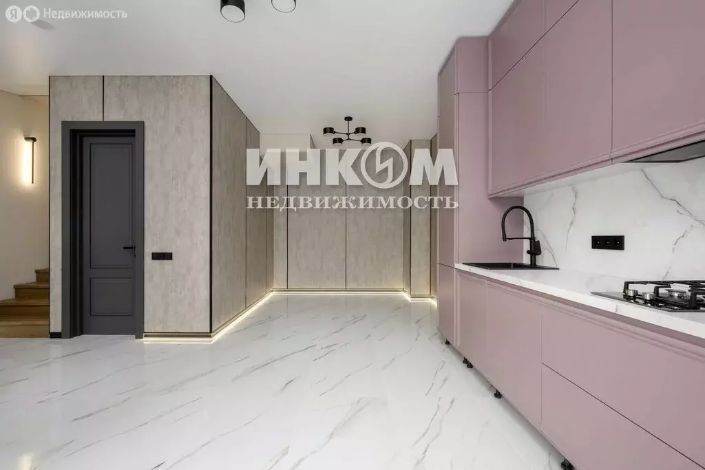 Дом в деревня Красный Посёлок, коттеджный посёлок Кембридж (120 м) - Фото 0