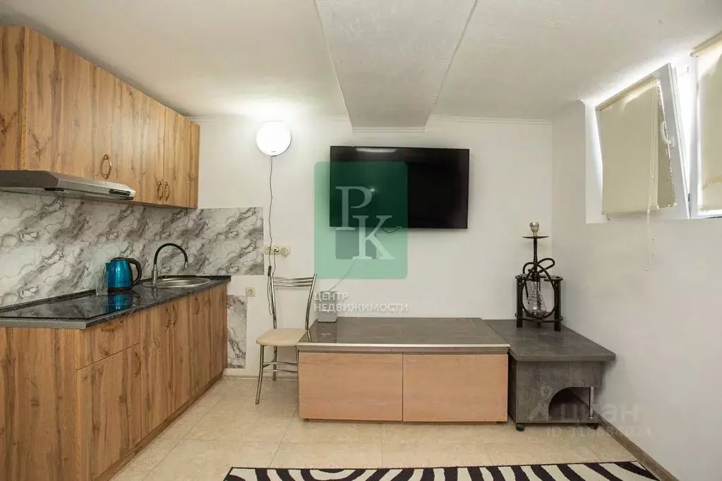 1-к кв. Севастополь ул. Степаняна, 4/2 (18.0 м) - Фото 2