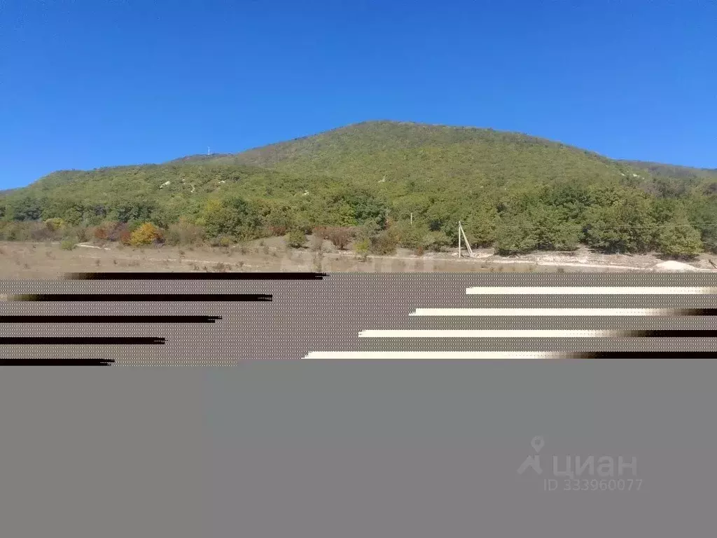 Участок в Крым, Белогорский район, Земляничненское с/пос, с. Радостное ... - Фото 1