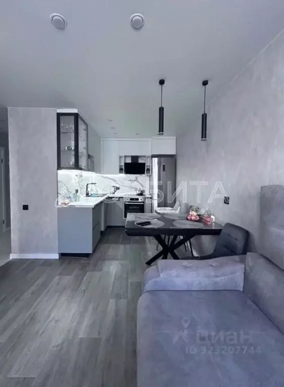 1-к кв. Тюменская область, Тюмень ул. Первооткрывателей, 2 (37.4 м) - Фото 2