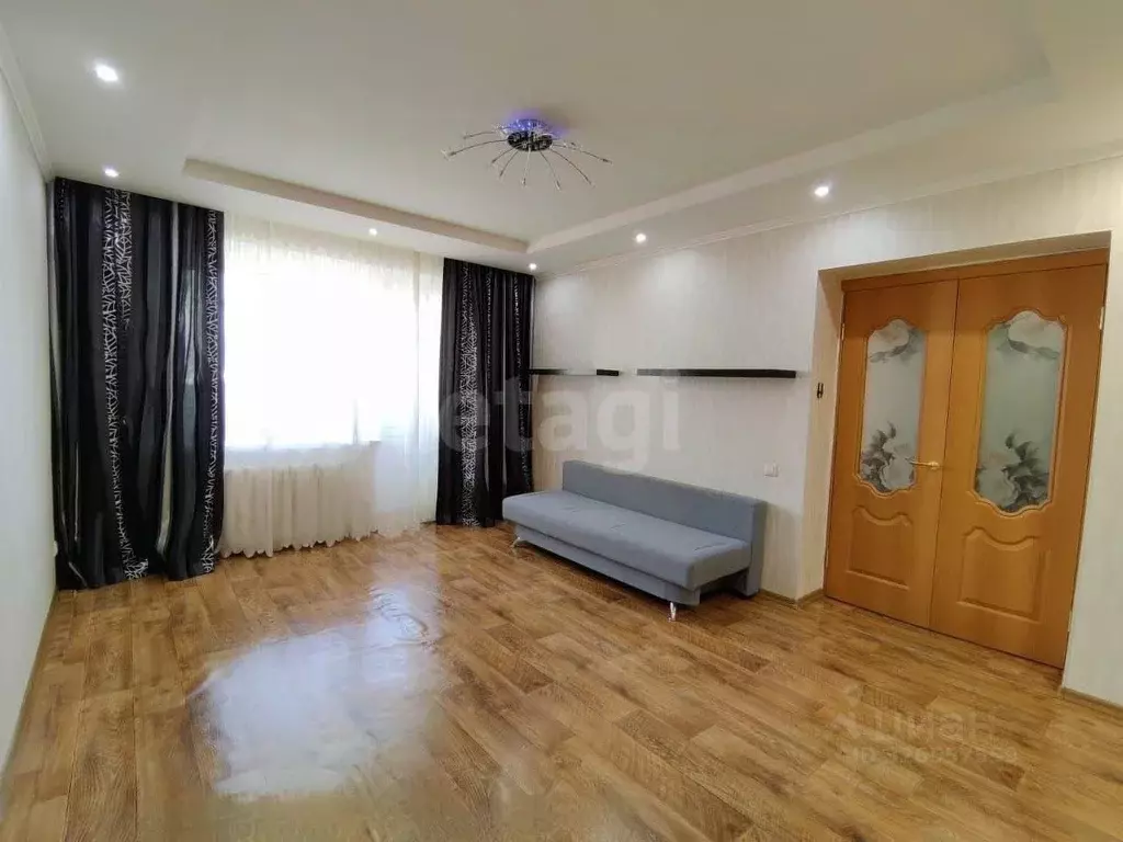 2-к кв. Башкортостан, Нефтекамск ул. Энергетиков, 11А (56.3 м) - Фото 1