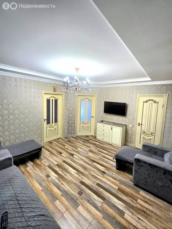 2-комнатная квартира: станица Ессентукская, Эскадронная улица, 48 (52 ... - Фото 1