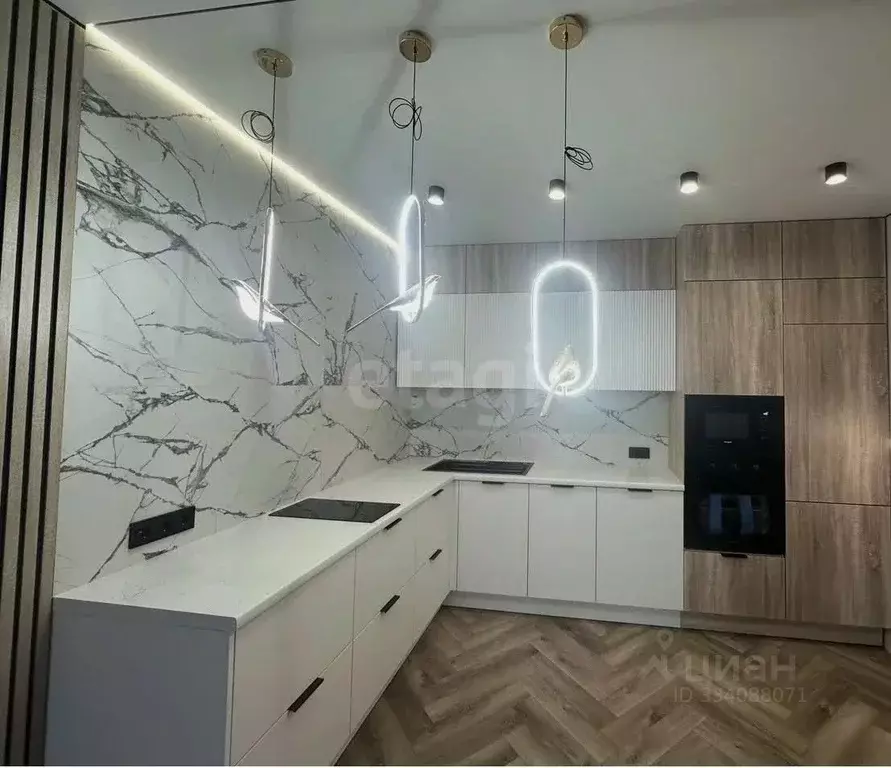 2-к кв. Тюменская область, Тюмень ул. Николая Машарова, 4 (69.0 м) - Фото 1