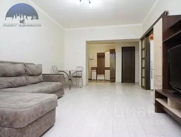 2-к кв. Татарстан, Казань ул. Мидхата Булатова, 5 (72.4 м) - Фото 0