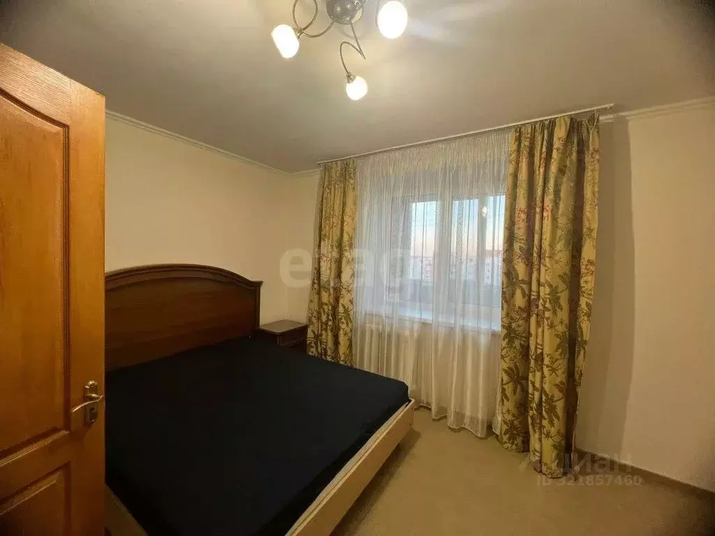 2-к кв. Татарстан, Казань ул. 2-я Азинская, 1Г (66.0 м) - Фото 0