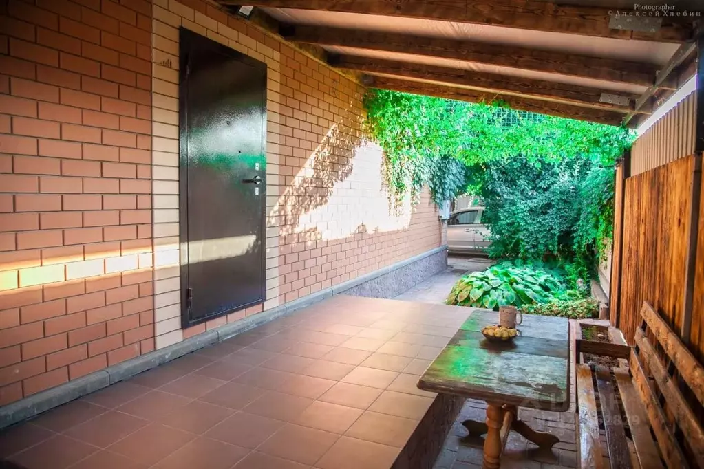 Дом в Ростовская область, Волгодонск ул. Байкальская (120 м) - Фото 2