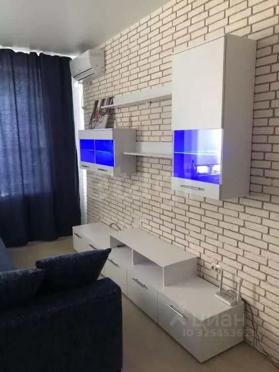 Студия Москва Десеновское поселение, ул. 3-я Нововатутинская, 8 (24.2 ... - Фото 1