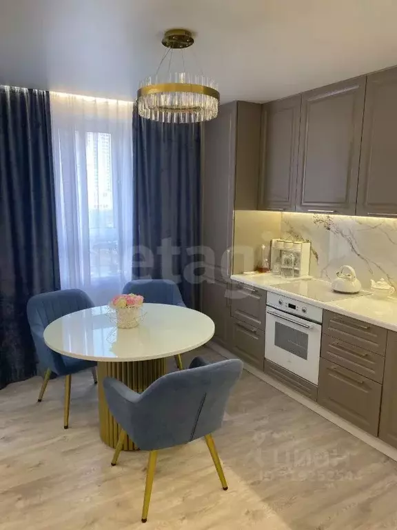 2-к кв. Башкортостан, Уфа ул. Воинов-Интернационалистов, 5 (51.0 м) - Фото 1