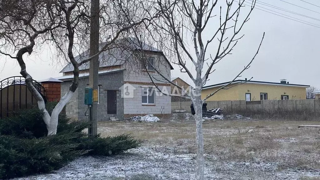 Дом в Белгородская область, Белгородский район, с. Стрелецкое ул. ... - Фото 1