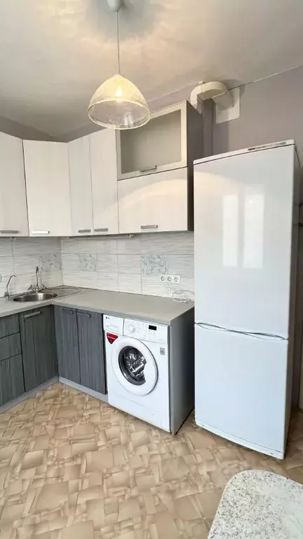 1-к кв. Саратовская область, Саратов ул. Имени К.Г. Уфимцева, 1 (37.0 ... - Фото 2